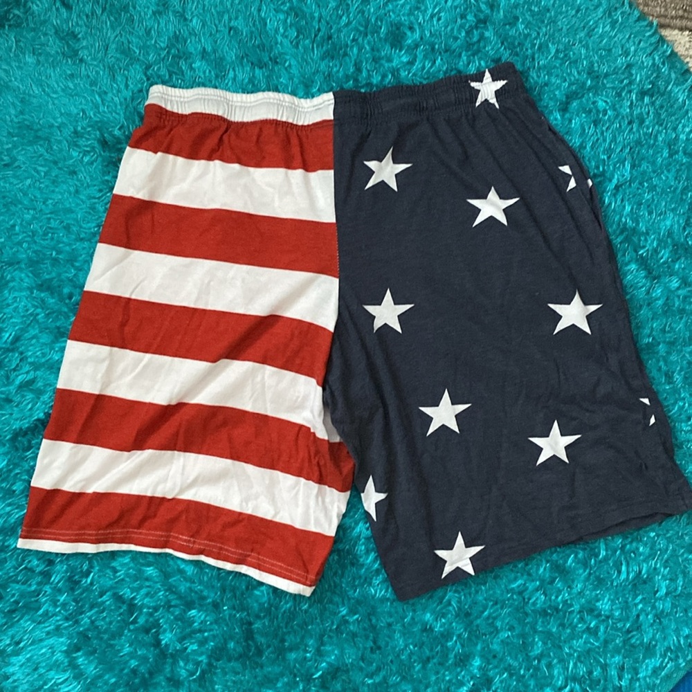 US Flag 🇺🇸 patriotic athletic shorts - Picture 9 of 17